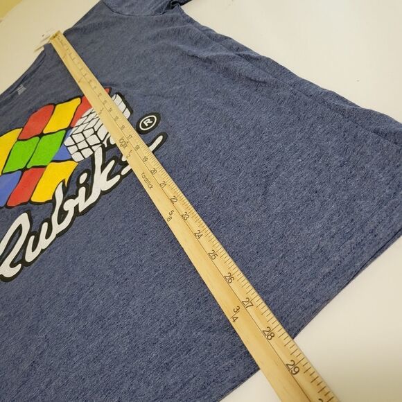 NEW L RUBIKS RUBIK CUBE COLORFUL GRAPHIC TSHIRT LARGE NWT - Picture 2 of 7